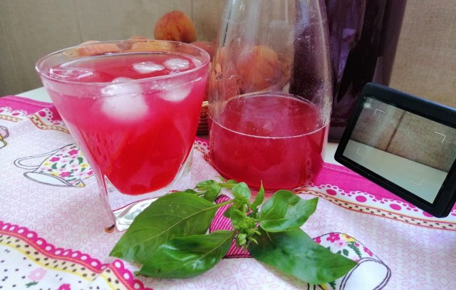 Vitaminski sok od ribizle je sve što vam treba na ovoj vrućini