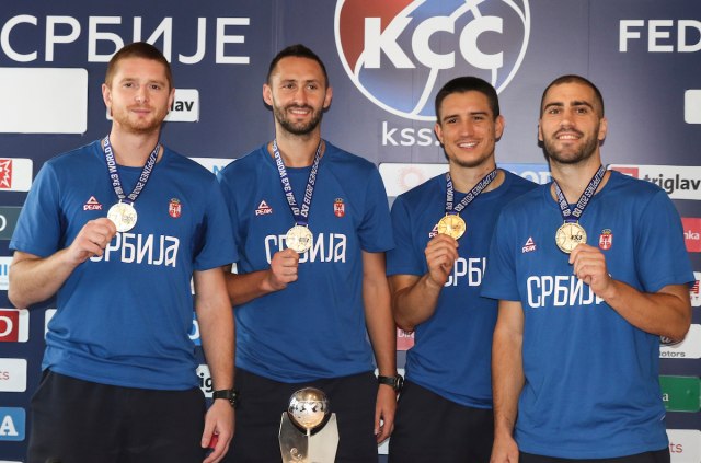 Srpski basketaši krenuli po novo svetsko zlato