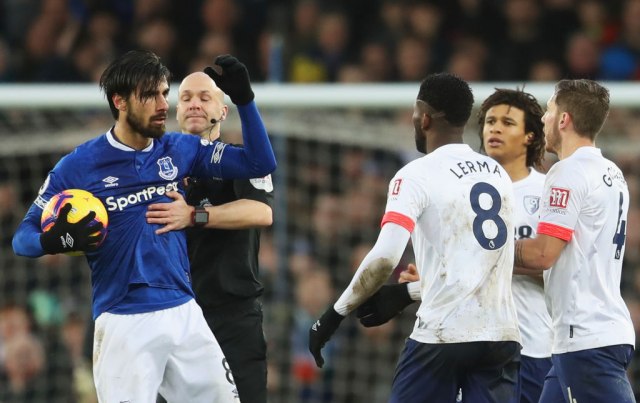 Everton i Barsa se dogovorili – Gomeš ostaje "karamela"