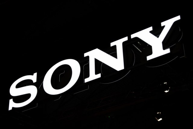 "Brdo" megapiksela: Nova Sony Xperia imaæe èak šest kamera