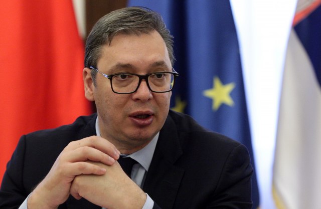 Vučić: Srbija sigurna, investitori nude milijarde za naše obveznice