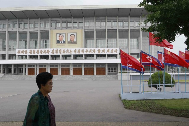 Si Ðinping stigao u Severnu Koreju, prva poseta od 2005.