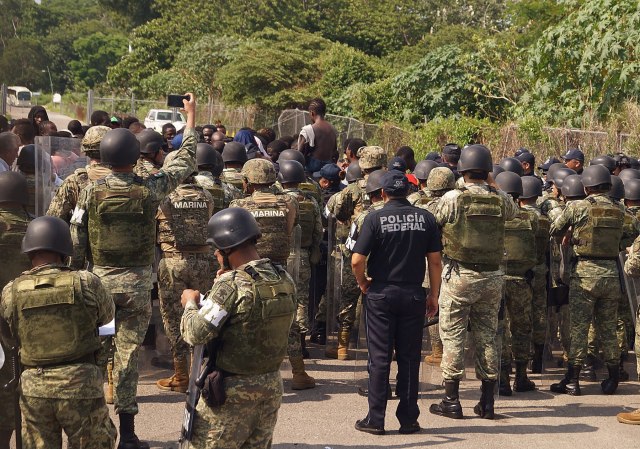 Meksiko poslao 15.000 policajaca i vojnika na granicu sa SAD