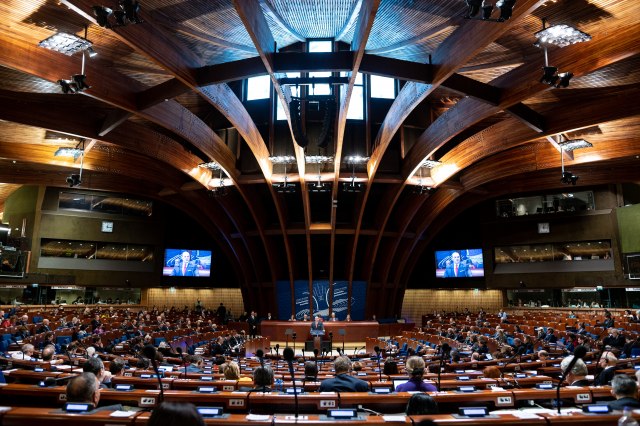 Zvanièno: Usvojena rezolucija o povratku Rusije u Parlamentarnu skupštinu SE