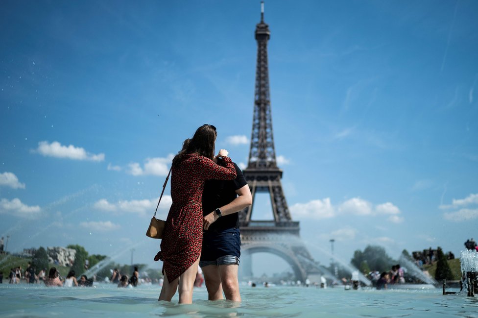 Vremenska prognoza u fotografijama: Evropa oèajnièki beži od vruæine