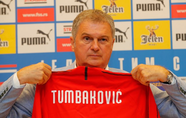 Tumbaković: Nikome vrata nisu zatvorena, nikad se nisam odricao najboljih igrača VIDEO