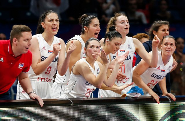 Dominantna predstava u Areni – Srbija osvojila bronzu na Evrobasketu!