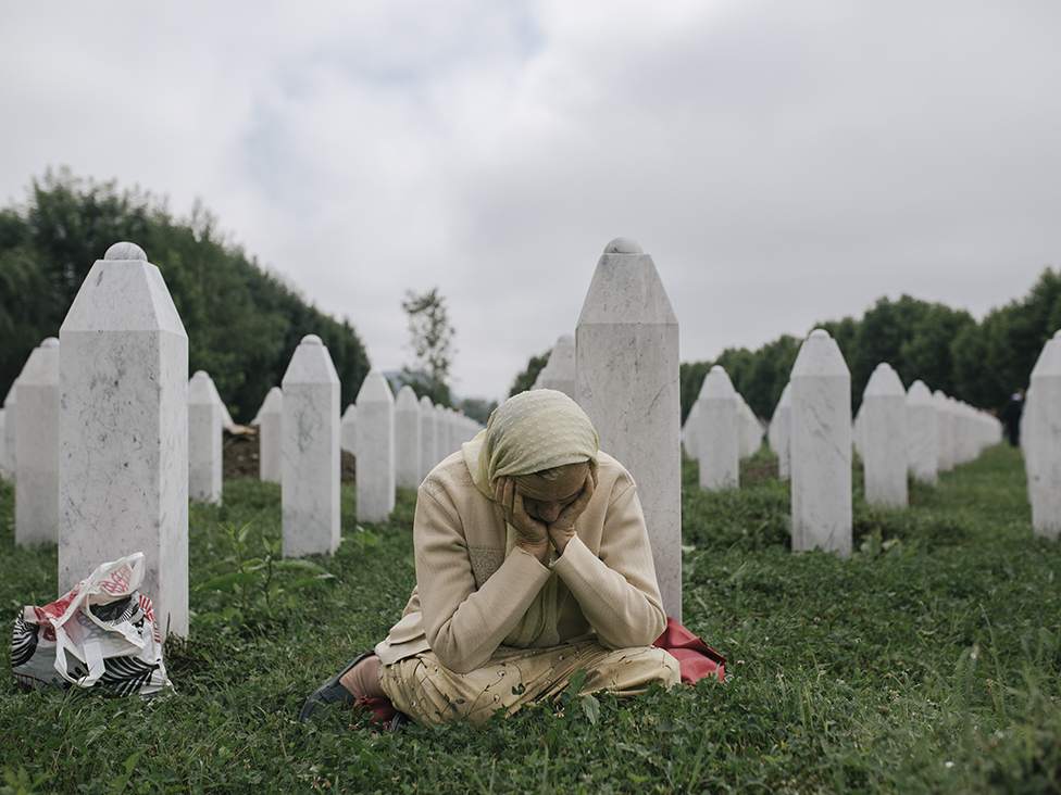 Srebrenica: Sahranjeni posmrtni ostaci 33 žrtve