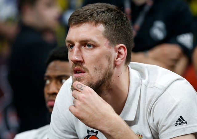 Ognjen Kuzmić teško povređen u saobraćajnoj nesreći!