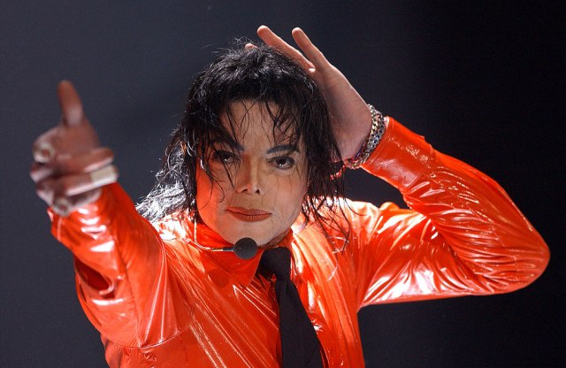 Ne daju na Kralja popa: Fanovi Majkla Džeksona tužili njegove navodne žrtve