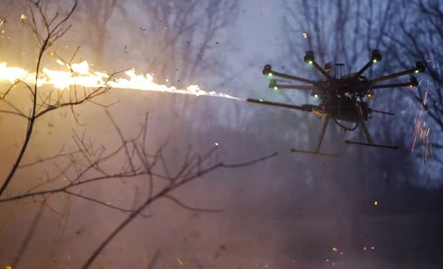 Prži sve pred sobom: Dron - bacač plamena je nešto što će uskoro moći da se kupi VIDEO