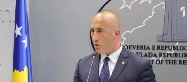 Haradinaj se obratio novinarima na srpskom: Podnosim ostavku jer idem u Hag VIDEO