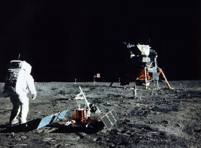 50 godina od sletanja na Mesec: Najveæi podvig ili teorija zavere?