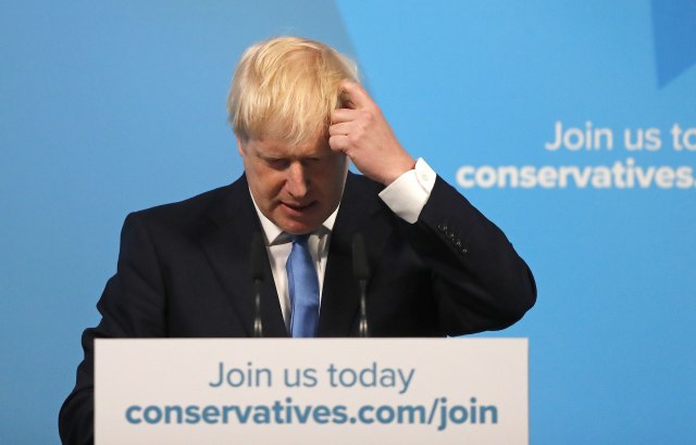Velika Britanija dobila novog premijera: To je "Bodžo" i pljušte ostavke