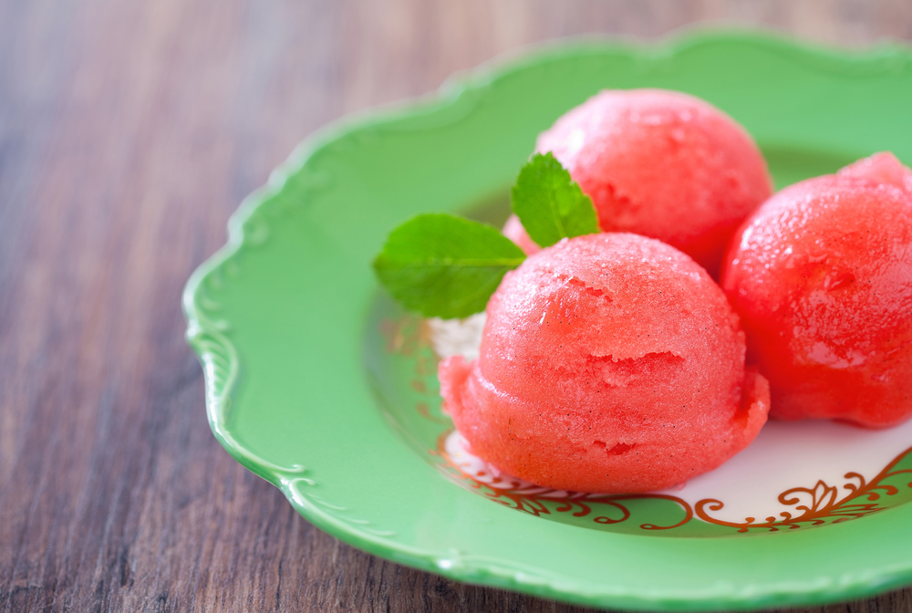 Zasladite dan: Napravite ukusan osvežavajući sladoled od lubenice!