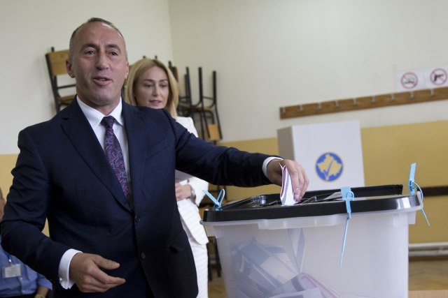 Tension in Pristina: Haradinaj calls, Veseli refuses, while key person remains silent