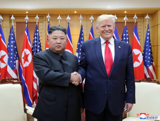 Tramp poslao Kimu fotografije sa susreta i podsetio na dogovore