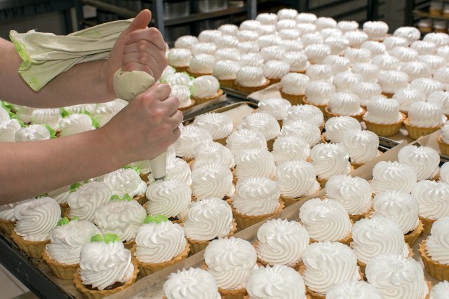 Otvara se fabrika slatkiša kod Trgovišta