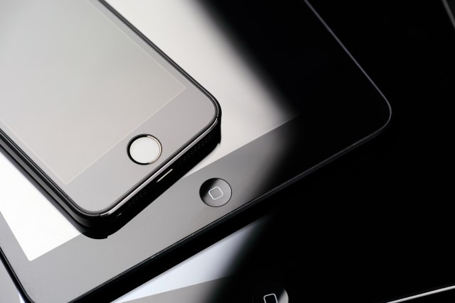 iPhone postaje bezbednji: Nova verzija otkriva bezbednosne propuste i druge bagove