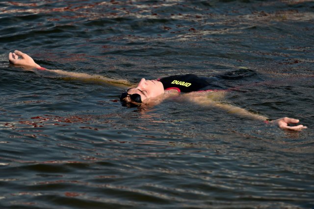 Olašova i Farkaš pobednici plivaèkog maratona na Adi Meðici