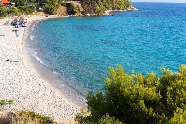 Iskoristite lepo vreme i obiðite 10 najlepših plaža Peloponeza