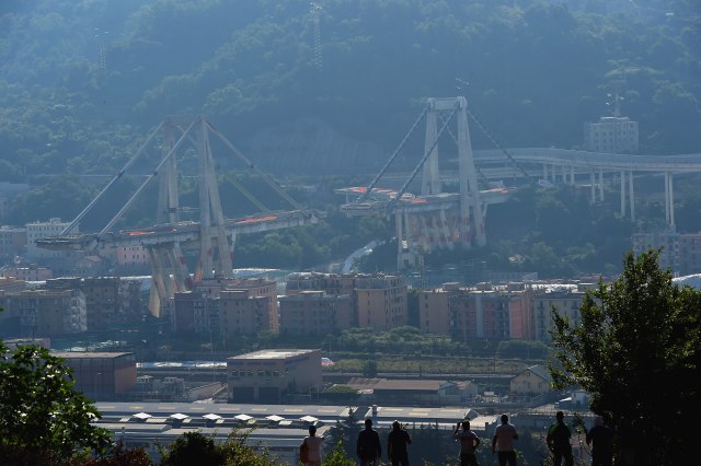 Tehnički izveštaj na godišnjicu urušavanja mosta u Đenovi; neodržavanje ključno za kolaps?