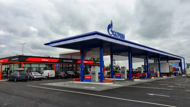 NIS nastavlja modernizaciju: Na auto-putu Beograd – Novi Sad otvorena još jedna benzinska pumpa