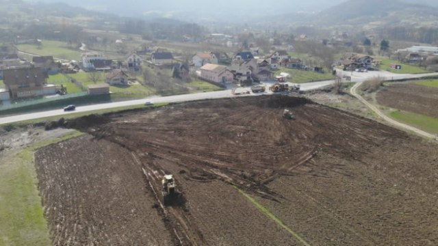 Nova muka za graditelje auto-puteva: Za neimare najveæi poduhvat savladati planinu Jelicu