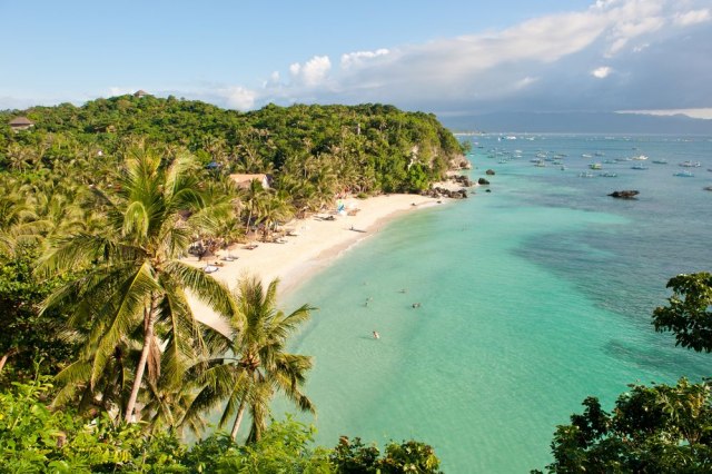 Mali raj u Tihom okeanu: Ovo je ostrvo s najlepšim peščanim plažama FOTO