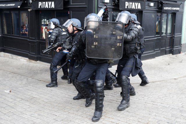 Bilans antikapitalistièkih protesta u Francuskoj: Uhapšeno 68 ljudi zbog samita G7