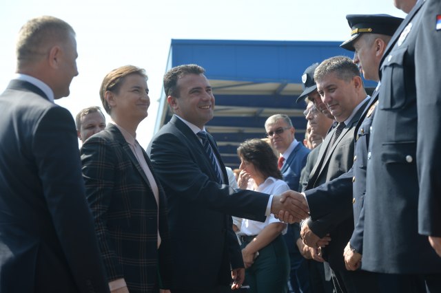Brnabićeva i Zaev otvorili integrisani granični prelaz VIDEO