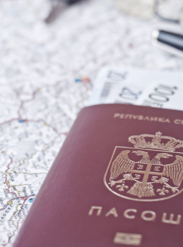 Državljani Srbije bez vize mogu u 71 državu