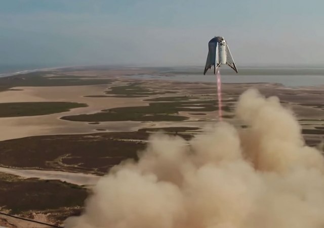 Korak bliže letu čoveka na Mesec i Mars: Uspešan skok nove Maskove rakete FOTO / VIDEO
