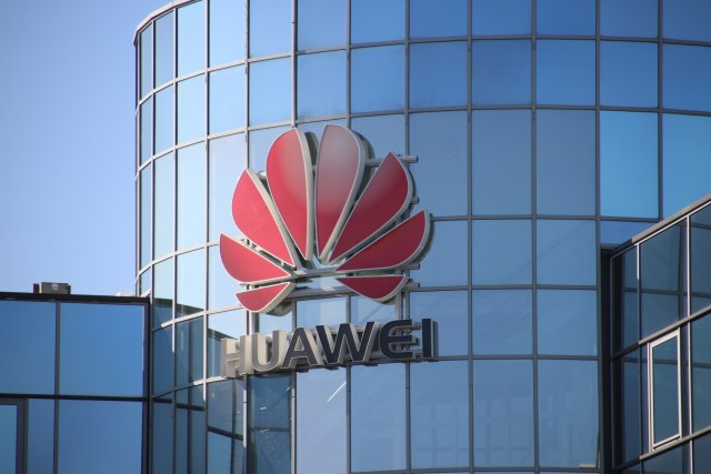 Huaweijev novi flegšip stiže i pored zabrane za Google?