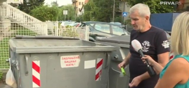 Spasao bebu iz kontejnera, predstavnika Grada ga nagradili vikendom na Zlatiboru