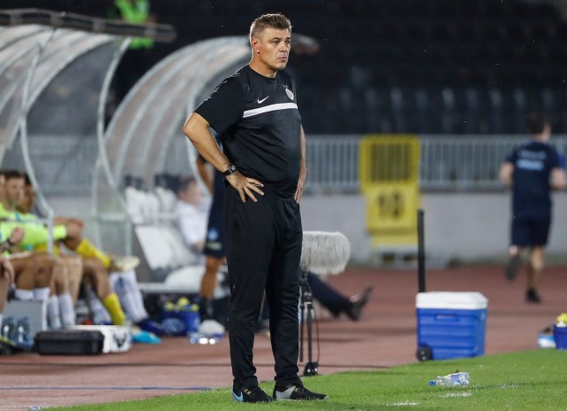 Miloševiæ: Blizu smo da opet odustanemo od borbe za titulu