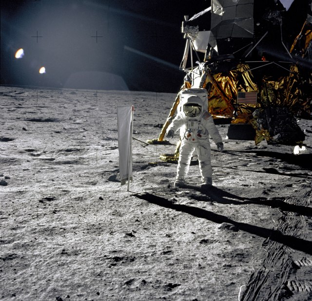 Milivoj Jugin i užasni i veličanstveni Apolo 11