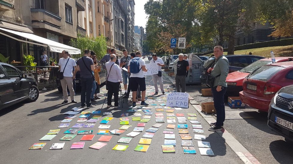 Poèetak školske godine: Zašto protestuju prodavci polovnih udžbenika u Beogradu
