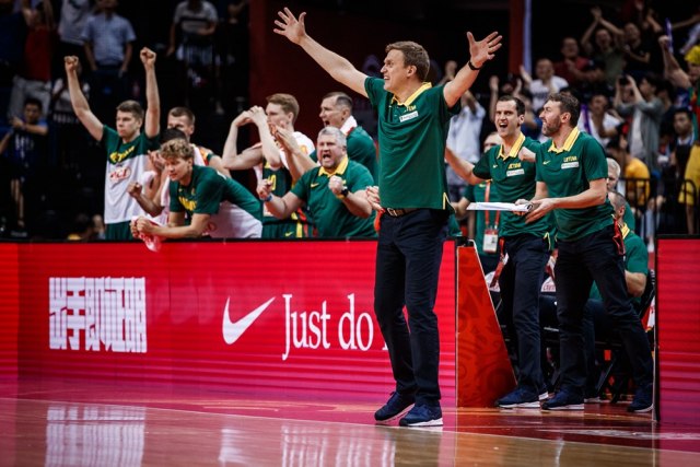 Selektor Litvanije ogorèen na FIBA: Ovo mora da je je**na šala! VIDEO
