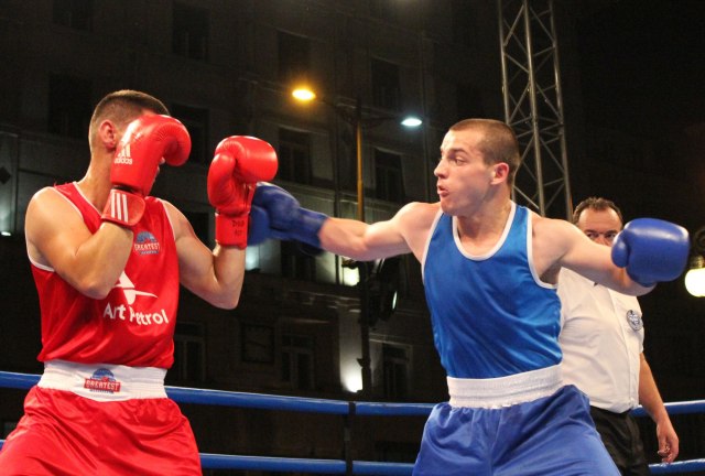 U nedelju "Dan boksa" u Smederevu