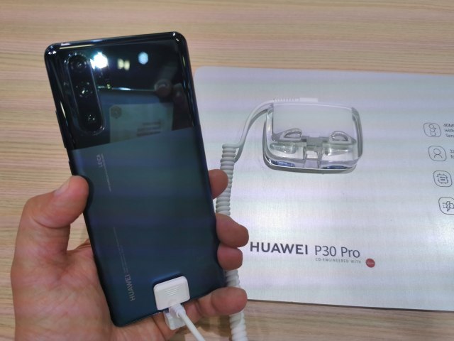 Brus Li za B92: "Huawei se trudi da korisnicima uvek ponudi nešto novo"