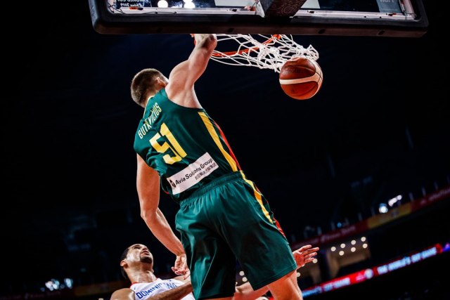 Pirova pobeda Litvanije pred odlazak iz Kine