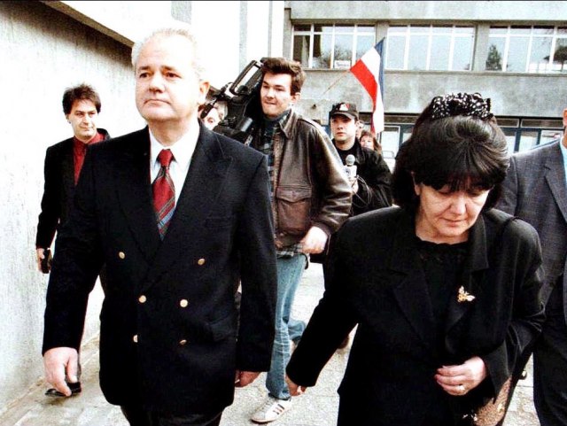 Miloševićeva deca terete bivšeg upravnika zatvora za otmicu svog oca