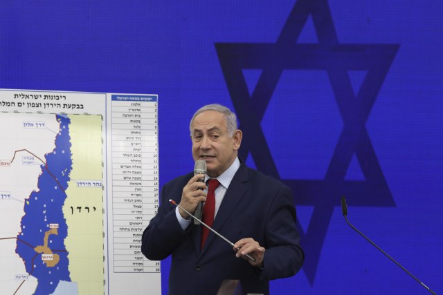 Èule se sirene, Netanjahu odveden sa bine