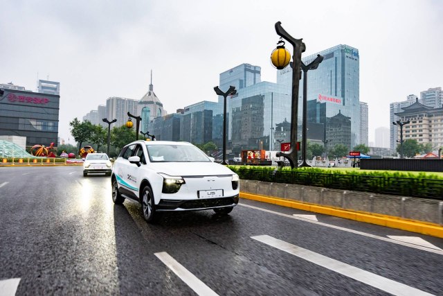 Kinezi dolaze: Vozili električni SUV 15.000 km do sajma u Frankfurtu FOTO