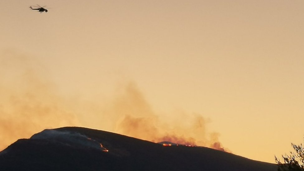 Požar na Zakintosu: "Vatru više ne možemo da vidimo, ali nas avioni i dalje nadleæu"