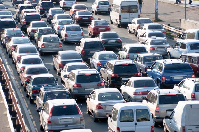 Tramp negira pravo Kalifornije da odredi sopstvene standarde štetnih emisija vozila