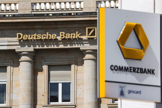 Komercbanka otpušta 2.300 stalno zaposlenih, prodaje poljsku podružnicu