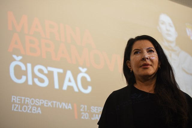 "Poletela sam i napustila svoju zemlju, sada sam dotakla tlo": Marina Abramoviæ o povratku u Srbiju