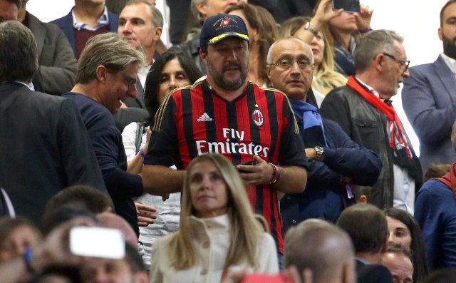 "Milan je smešan... Klub? Gde je klub?"